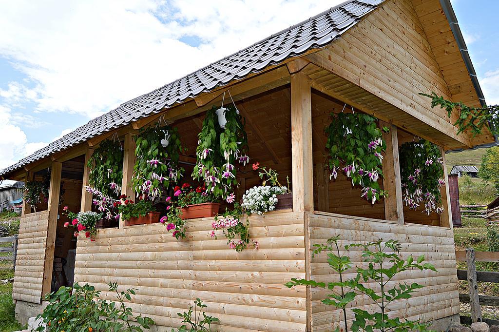 Cabana Ada 2 Vartop Exterior photo